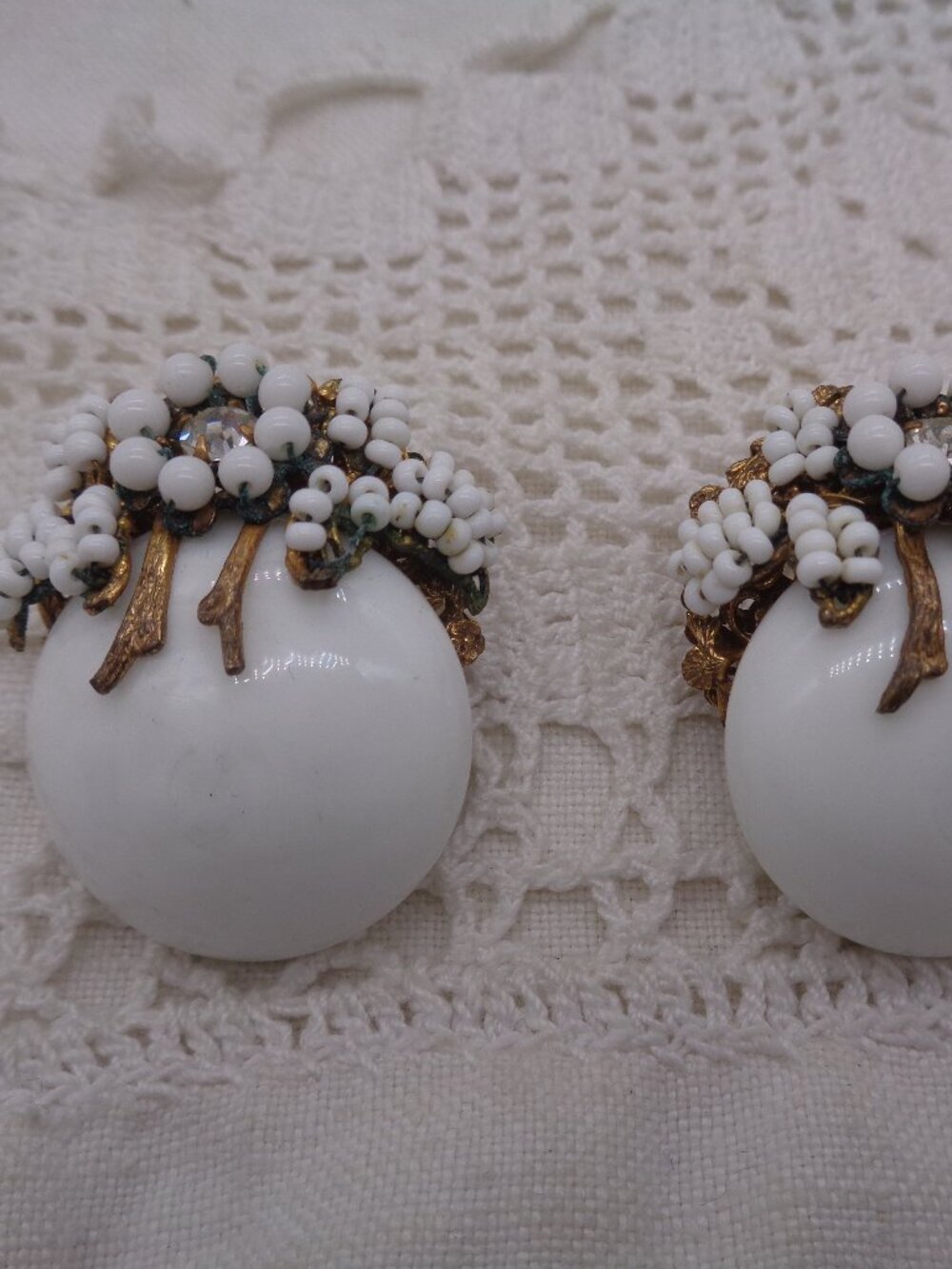 Vintage Signed MIRIAM HASKELL Large White MILK GLASS Beaded Clip EARRINGS